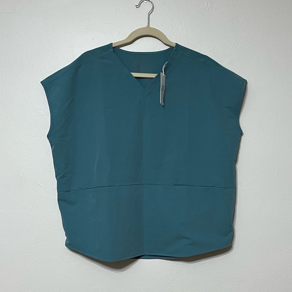 Figs Tops Figs Rafaela Oversized V Neck Scrub Top Nwt Poshmark
